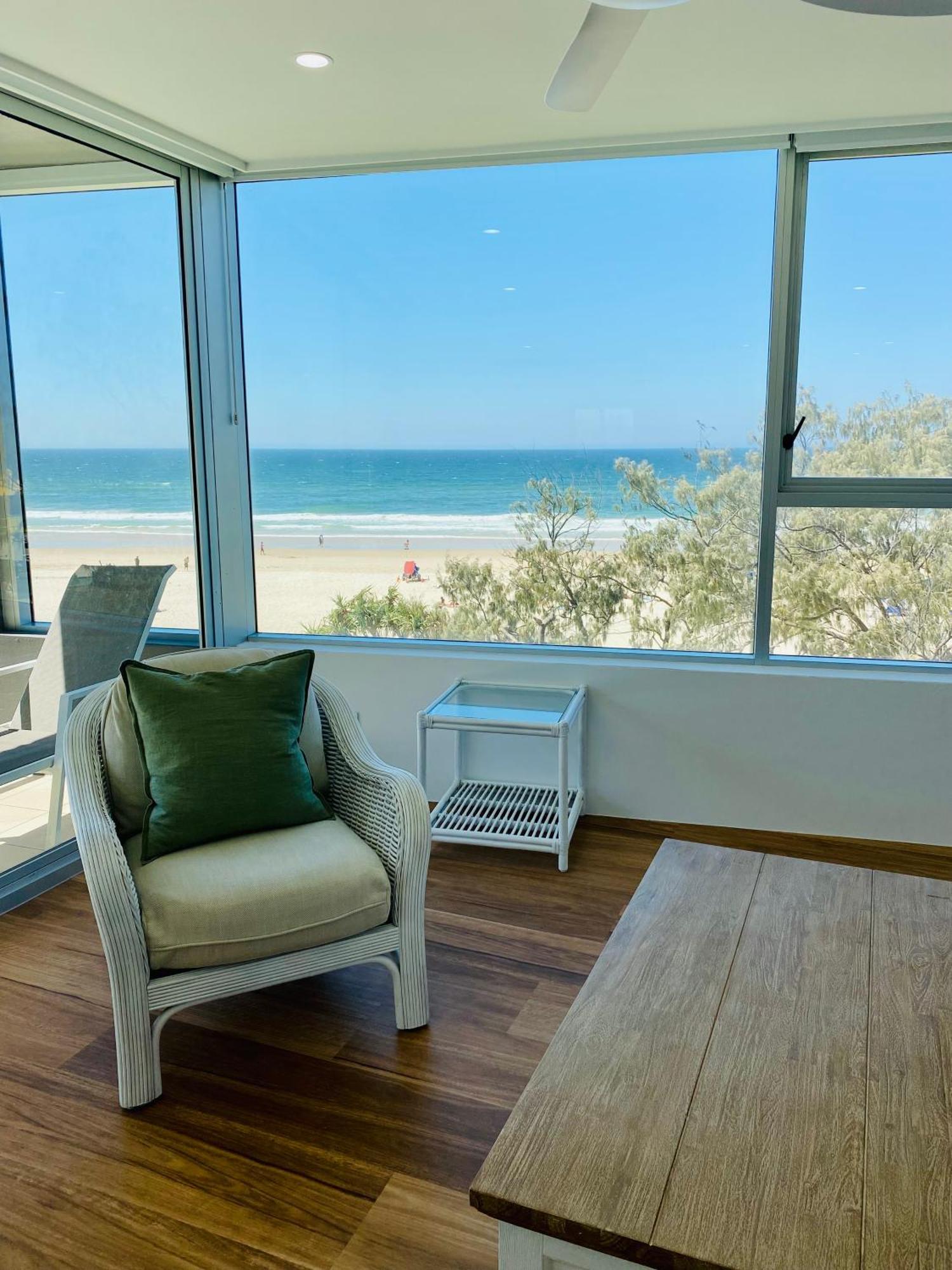 Aparthotel One The Esplanade On Surfers Paradise